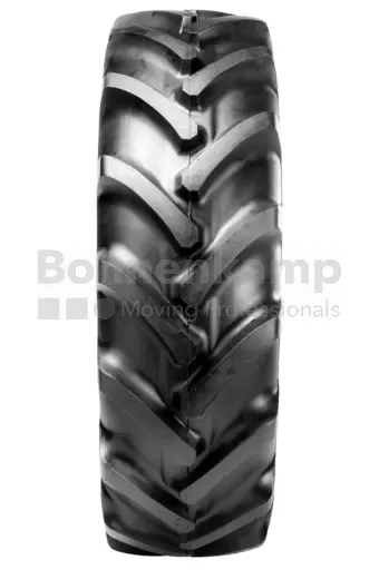 Pneu 16.5 / 85 - 24, 358