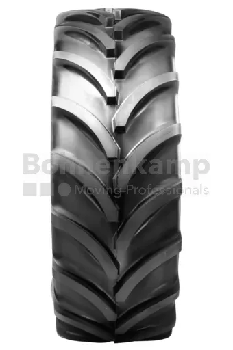 Pneu 600 / 70 R 30, TRAXION XXL