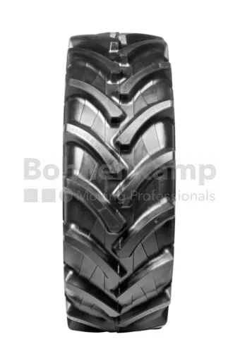 REIFEN 260 / 70 R 16