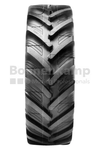 Pneu 320 / 70 R 24, Point 70